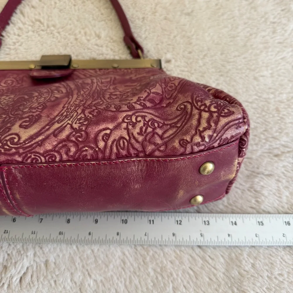 Kisslock Shoulder Bag Tooled Leather Paisley Purple Gold Satchel Boho Whimsygoth - Picture 8 of 9